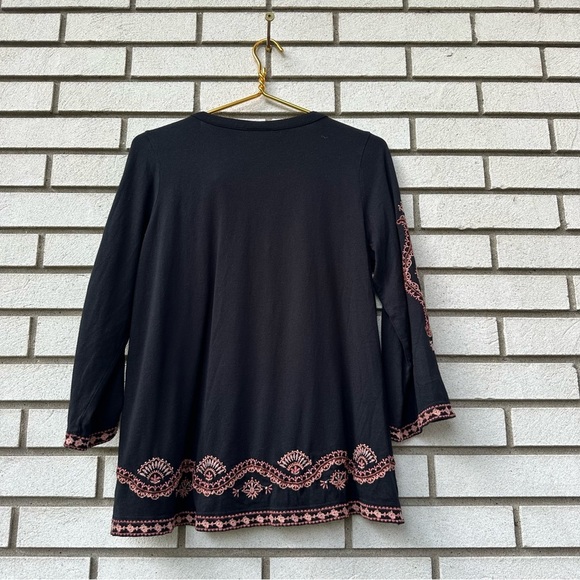 J.Jill Petite S Black Pink Embroidered Bell Sleeve Boho Tunic Top India - Picture 8 of 10